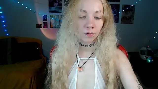 Nica_Kawaii webcam