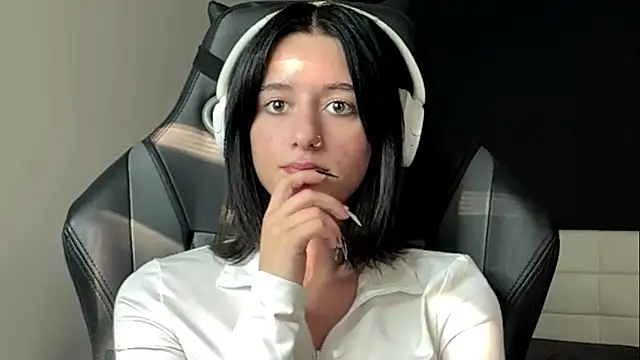 NakishaPreedom webcam
