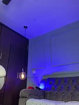 Evelynrosse__ webcam