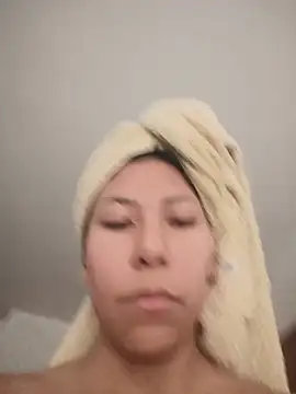 DirtyAfroditaHot webcam