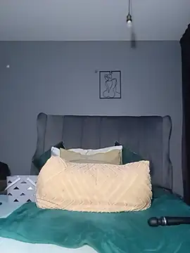 RealMsPEARLsEXY69 webcam