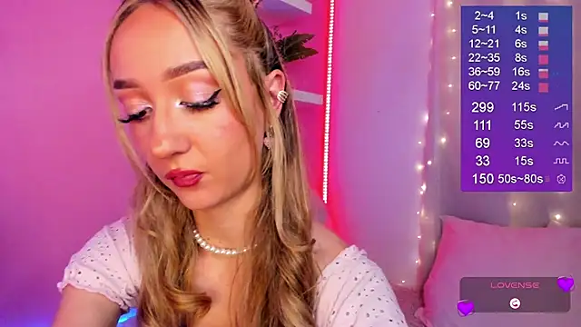 Bella-White webcam