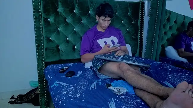 Zayn_Moretti webcam