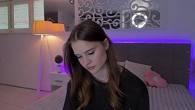 LuisaClover webcam