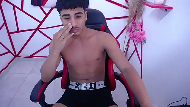oliver-parker webcam