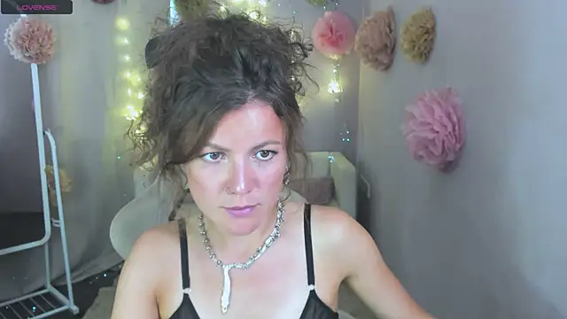 Mari_Muse webcam