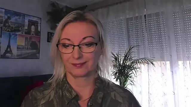 vanessa_chat live cam on StripChat