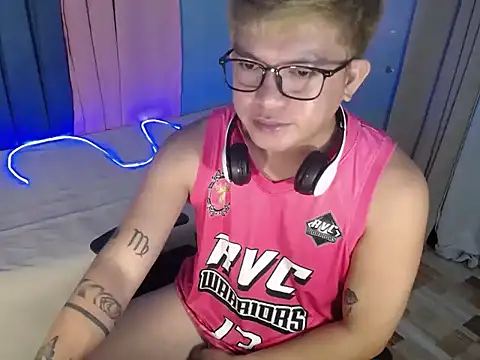 Fuckboii_intown webcam