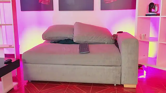 sweet_mile webcam