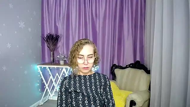 queen_a_n_i live cam