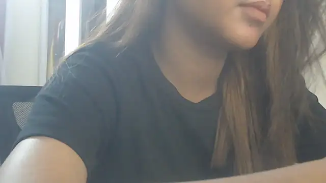 NancyRuvi webcam