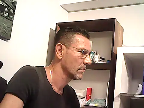 mastercharisma35 webcam