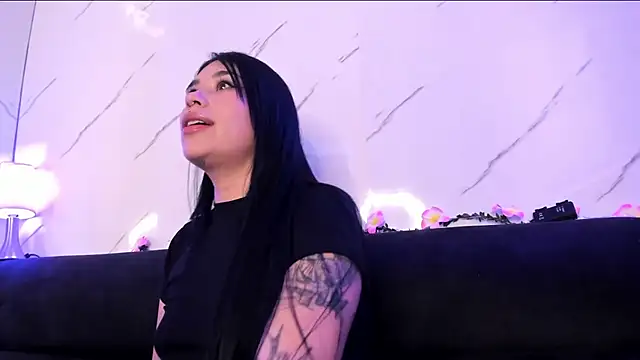 horny chatroom SusanVilla