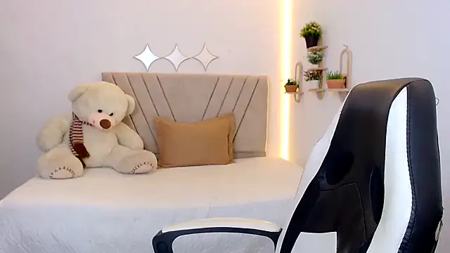 zara_cute webcam