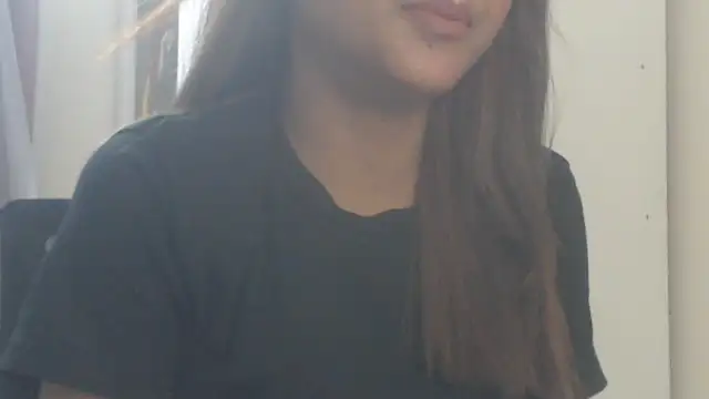 NancyRuvi webcam