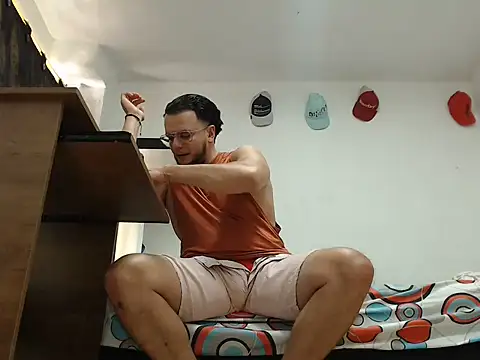 cloudsxxx webcam