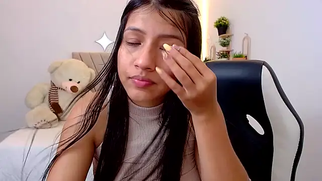 zara_cute webcam