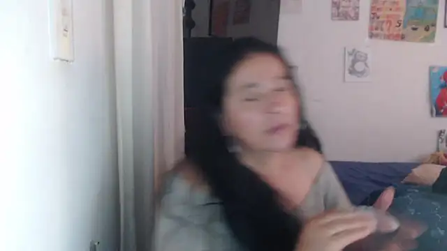 stefilove10 live cam on StripChat