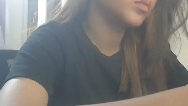 NancyRuvi webcam