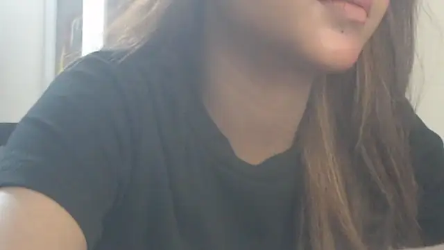 NancyRuvi webcam