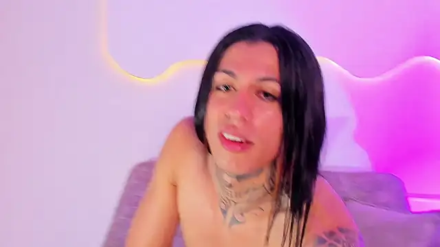 ArohomLester_ webcam