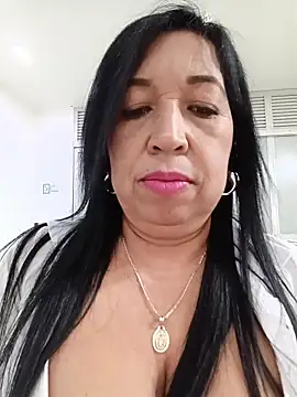 Catalina--14 live cam on StripChat