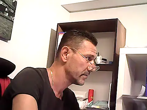 mastercharisma35 webcam