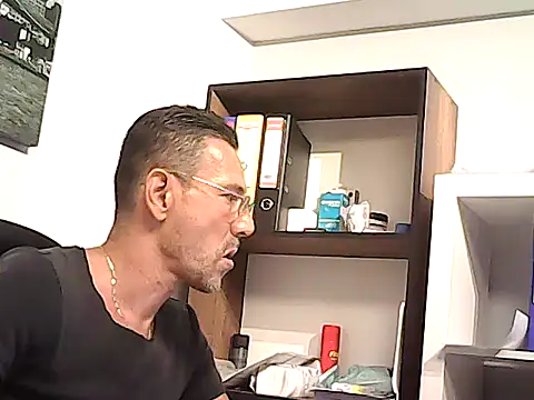 mastercharisma35 webcam