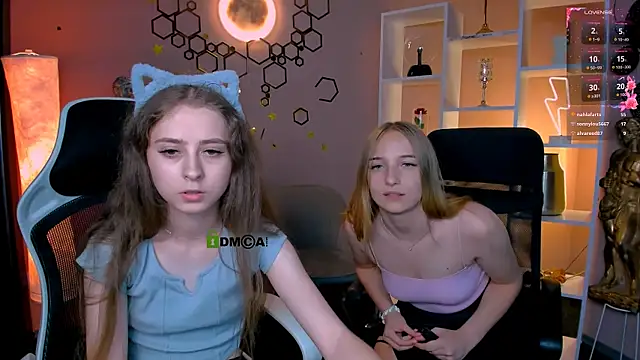 rebecca_smile webcam