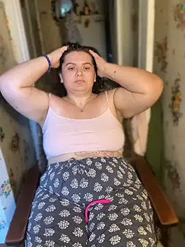 Nenssy555 webcam