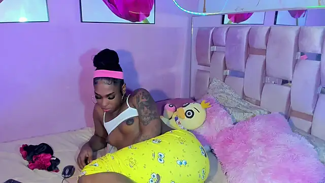 HUGE_BLACKCOCK webcam