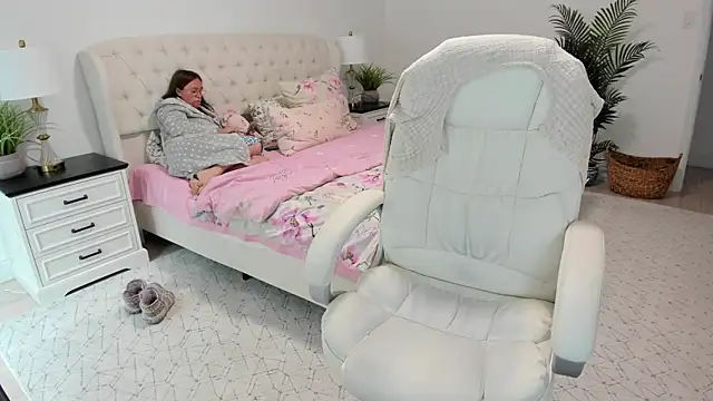 Vika73 webcam