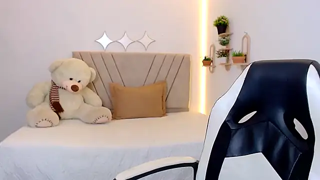 zara_cute webcam