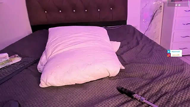 alysson_18 webcam