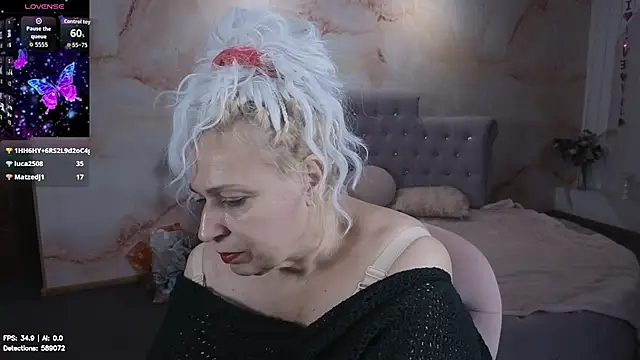 Penelope_Pinky webcam