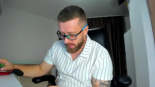 Findom_guy webcam