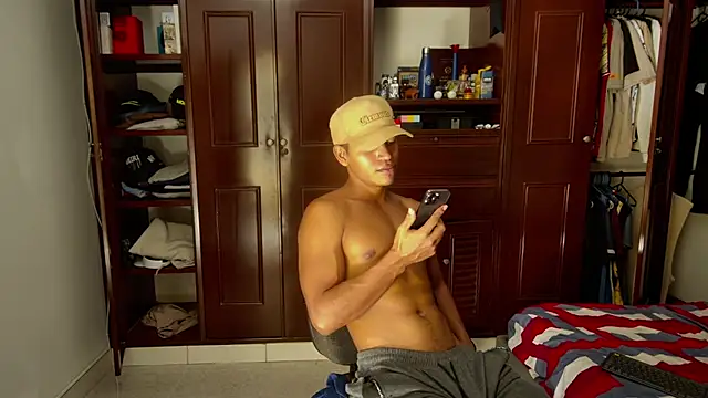 Jhon_wich live cam on StripChat