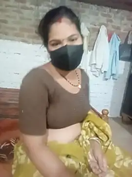indiansexycouple1 (G young) - Boobs show