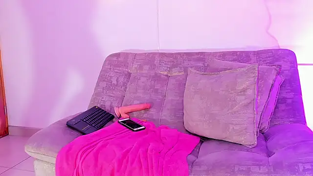 ArohomLester_ webcam
