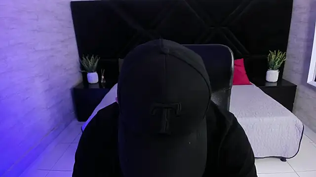 jhon_bear03 (M young) - worship your king until he cum