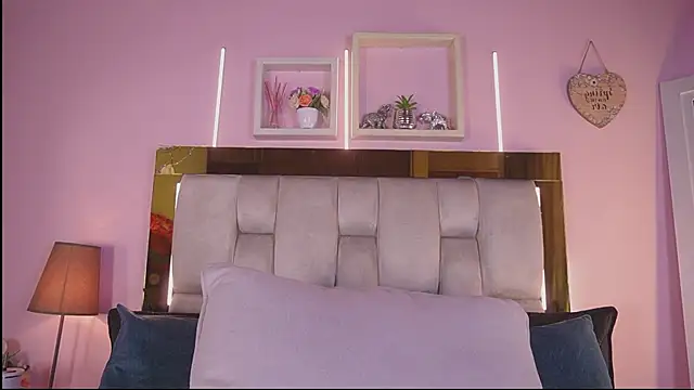 emmy_r webcam
