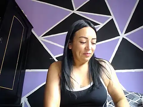Laura_martin_ webcam