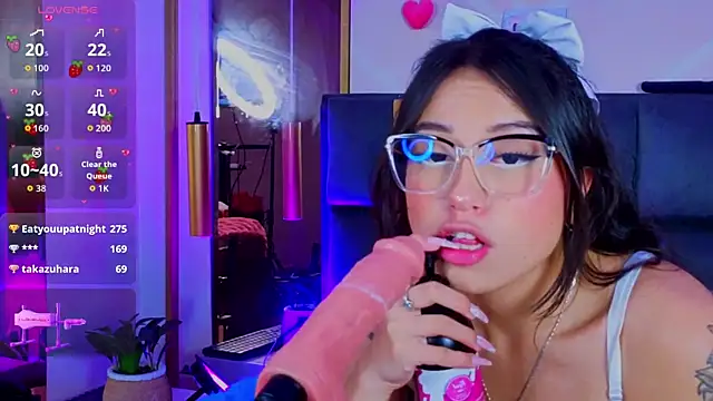 MadyJackson webcam