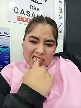 Sofia_Honey1 webcam