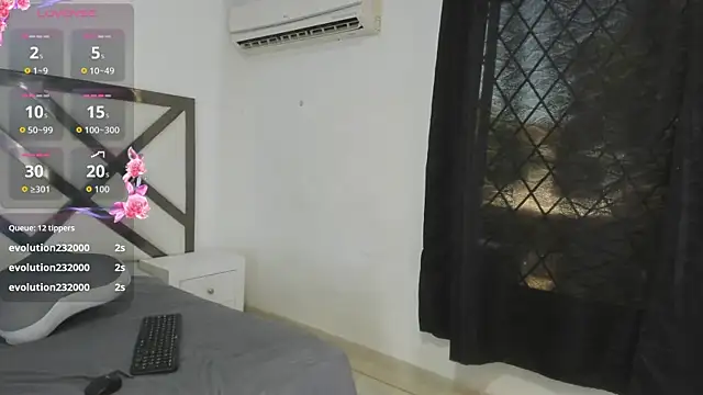 sienna_glow webcam