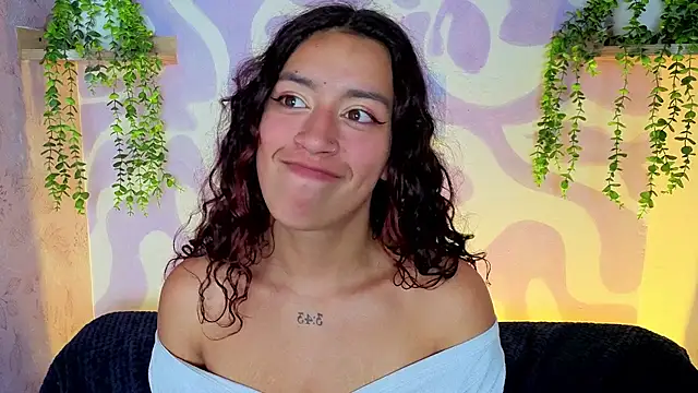 mia_scarlett7 webcam