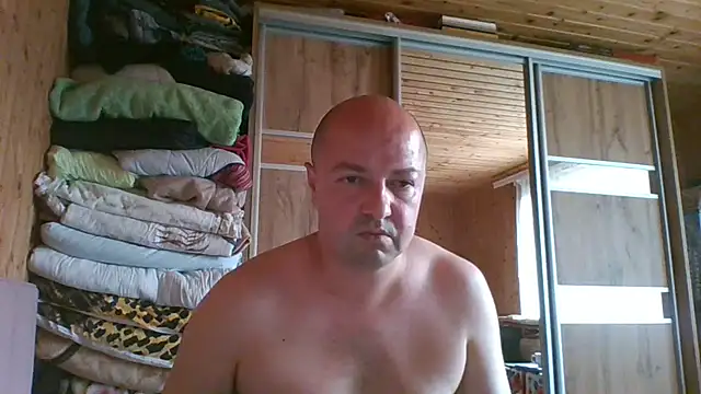 Luceriusbigass webcam