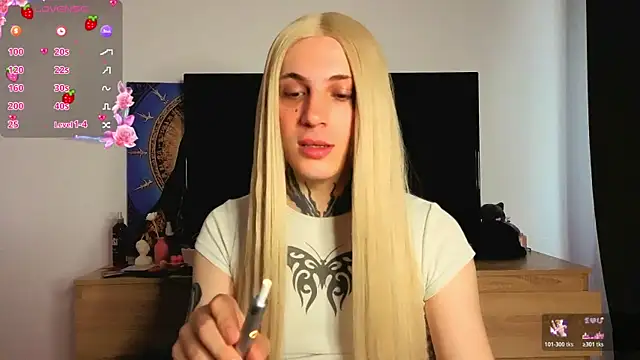Chloevesper webcam