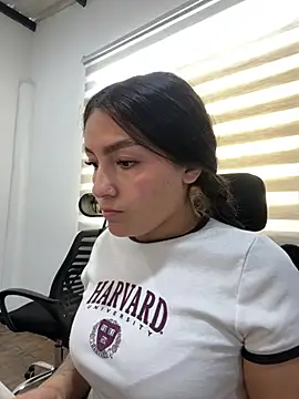 Alyha_cortes_ webcam