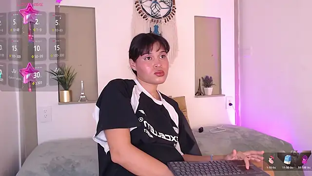 Kitty_Desire2 webcam